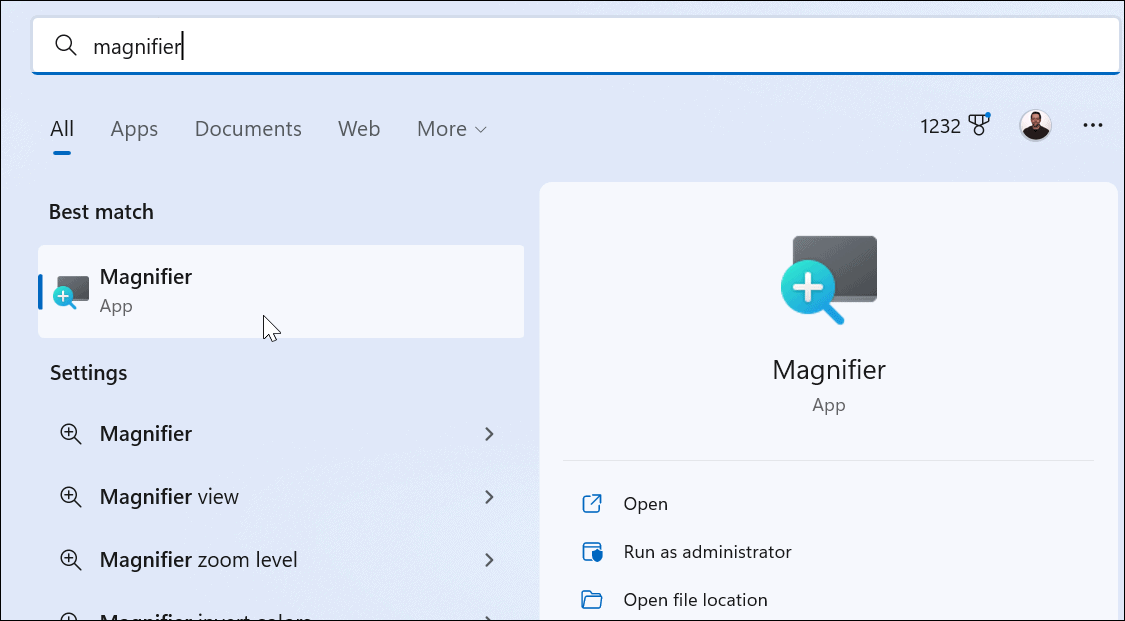 如何在 Windows 11 上使用放大镜工具?