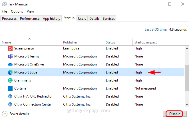 如何解决在 Windows 10 中桌面变成粉色或紫色的问题?