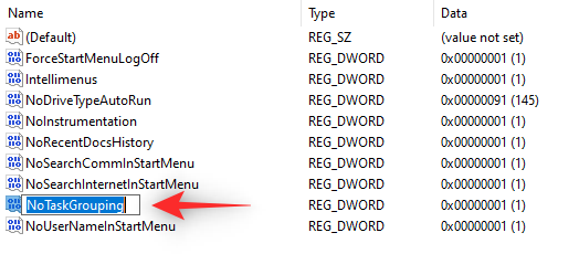如何取消 Windows 11 任务栏上的图标组合:使用注册表破解和其他两种方法