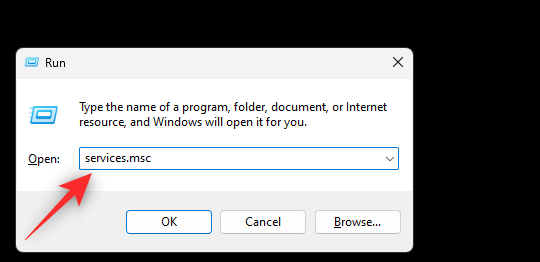 如何在 Windows 11 上调整屏幕亮度？