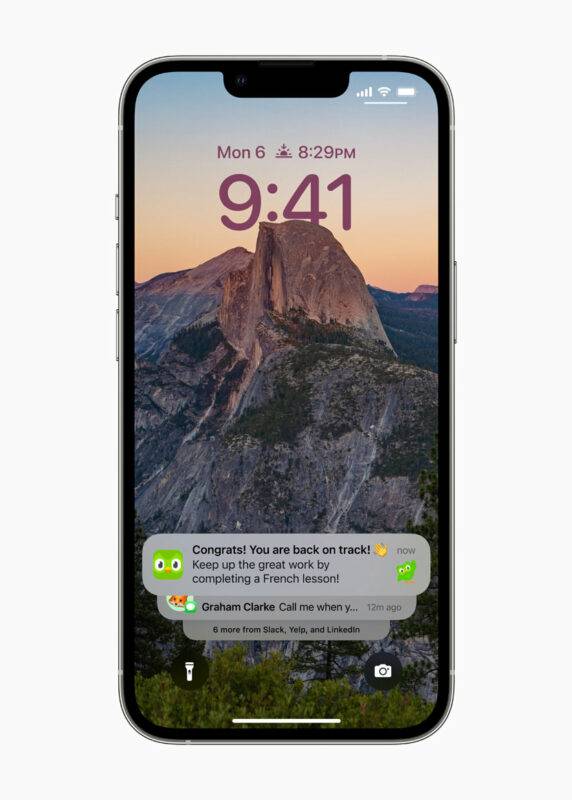 如何在 iOS 15 及以上版本的设备上恢复旧的锁屏通知样式?