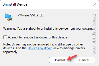 如何解决 Windows 11 任务栏上方出现透明矩形框的问题?