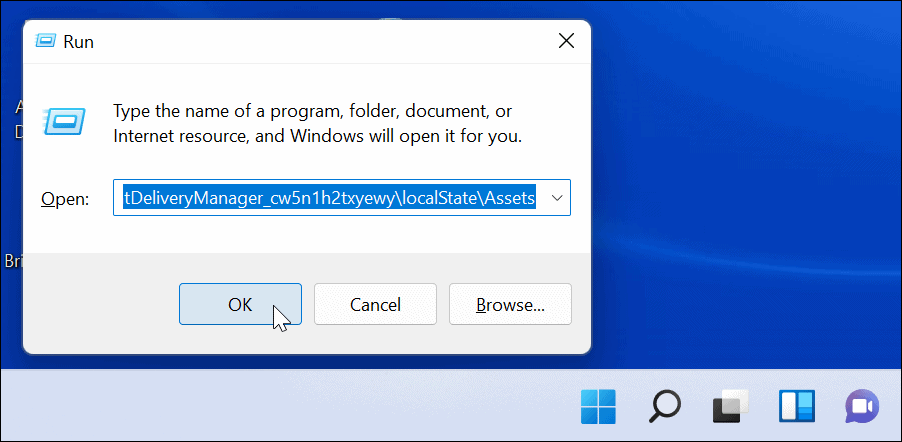 如何在 Windows 11 上保存 Spotlight 集合图像