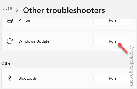 如何查看 Windows 11 中未下载和安装的累积更新并进行修复？