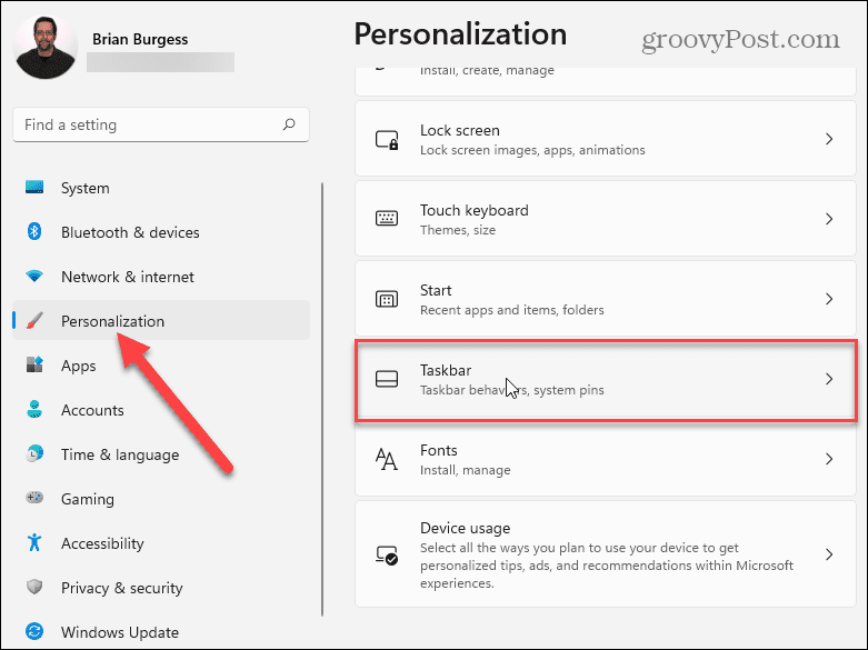 如何修复全屏显示的 Windows 任务栏