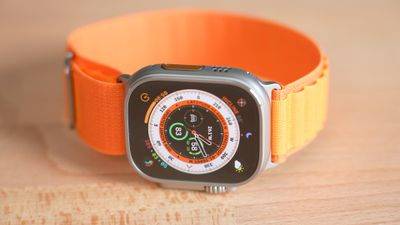 Apple Watch Ultra:如何调整 Wayfinder 表盘上的罗盘细节