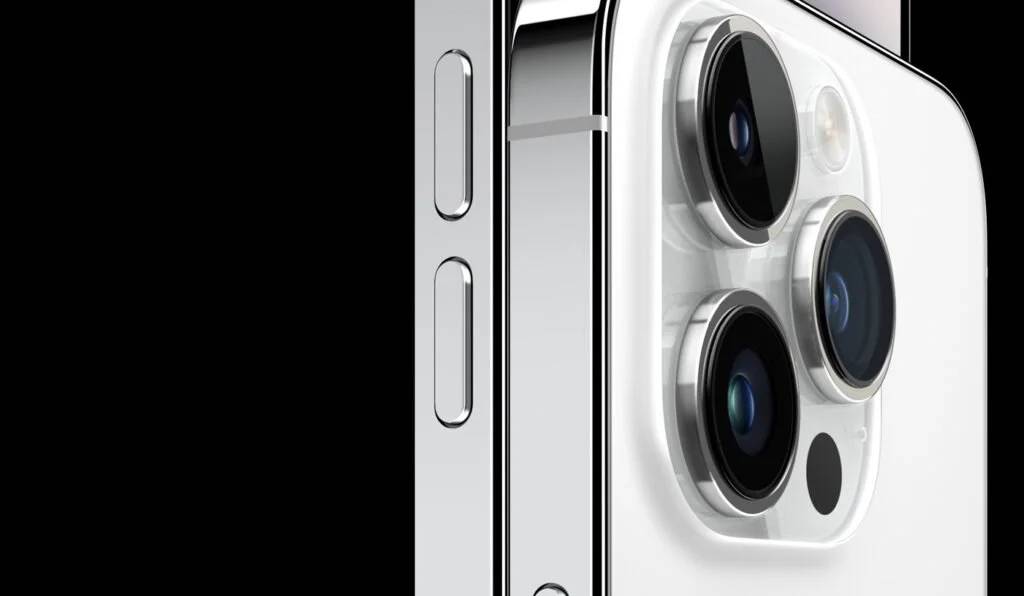 iPhone 15 Pro 音量键改用固态设计额外配Taptic Engine