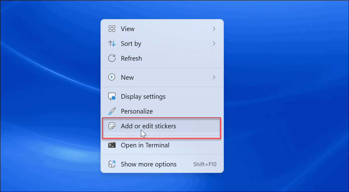 如何在 Windows 11 上启用桌面贴纸