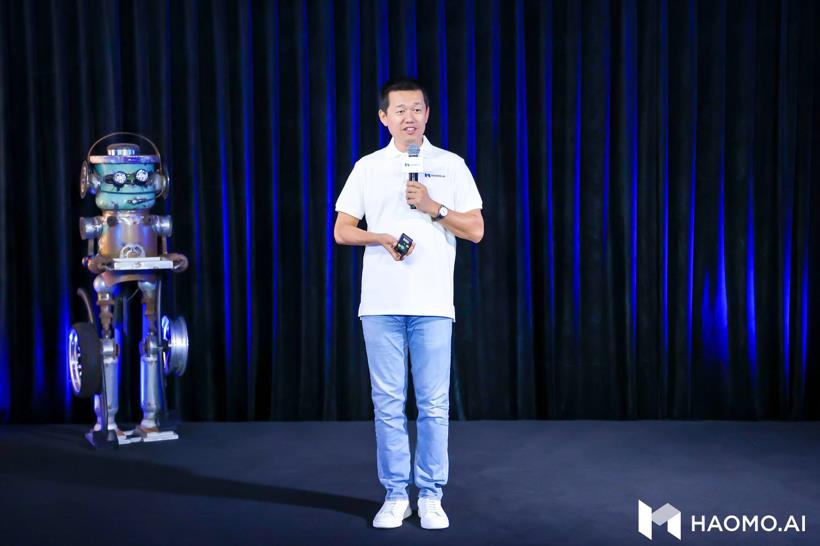 毫末超算中心官宣:满足千亿参数大模型,数据规模100万clips,训练成本降低200倍