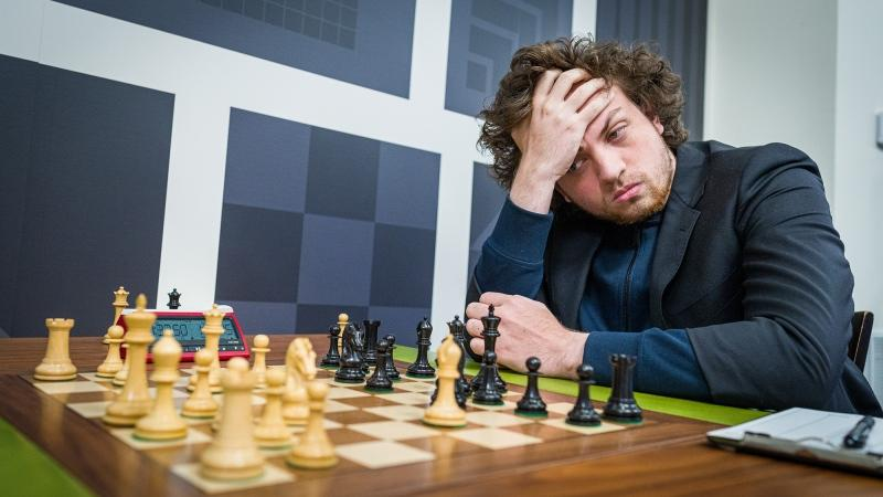 19岁美国男孩击败国际象棋世界冠军，被指利用AI作弊！
