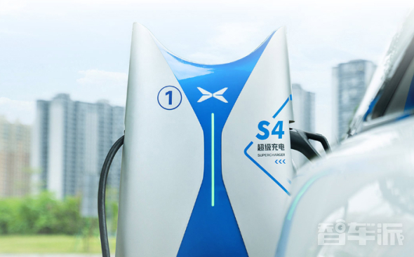 智能电动领域再创佳绩:小鹏汽车S4超快充站在福建漳州点火