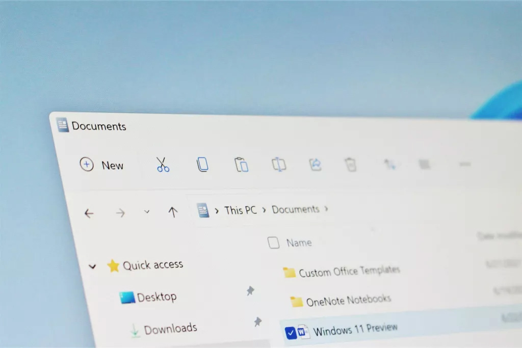 微软宣布恢复 Windows 11 文件管理器经典功能,未来探索其它简化方案