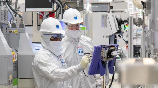 英特尔爱尔兰工厂升级成功,准备生产Intel 4芯片