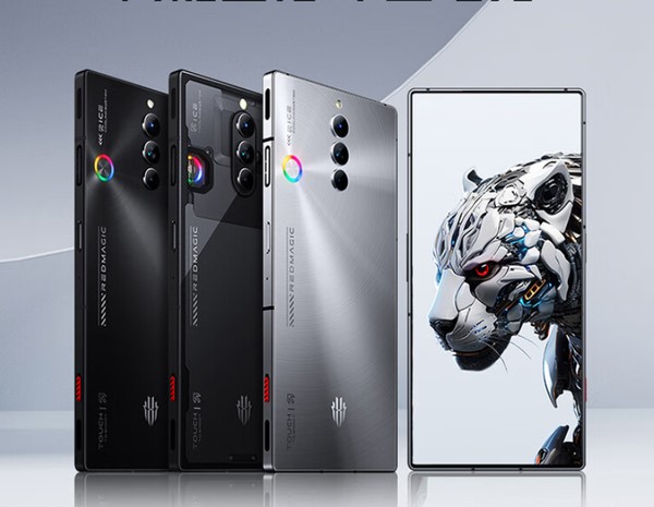 红魔8S Pro+ 限量版礼盒震撼登场:一诺冠军装备令人惊叹