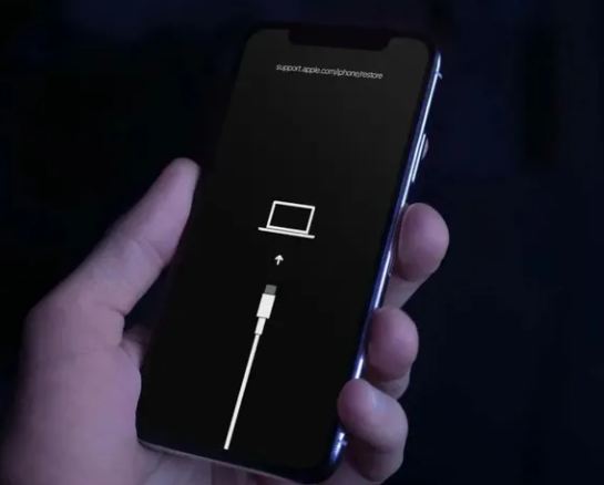 iPhone上出现了连接iTunes怎么办?
