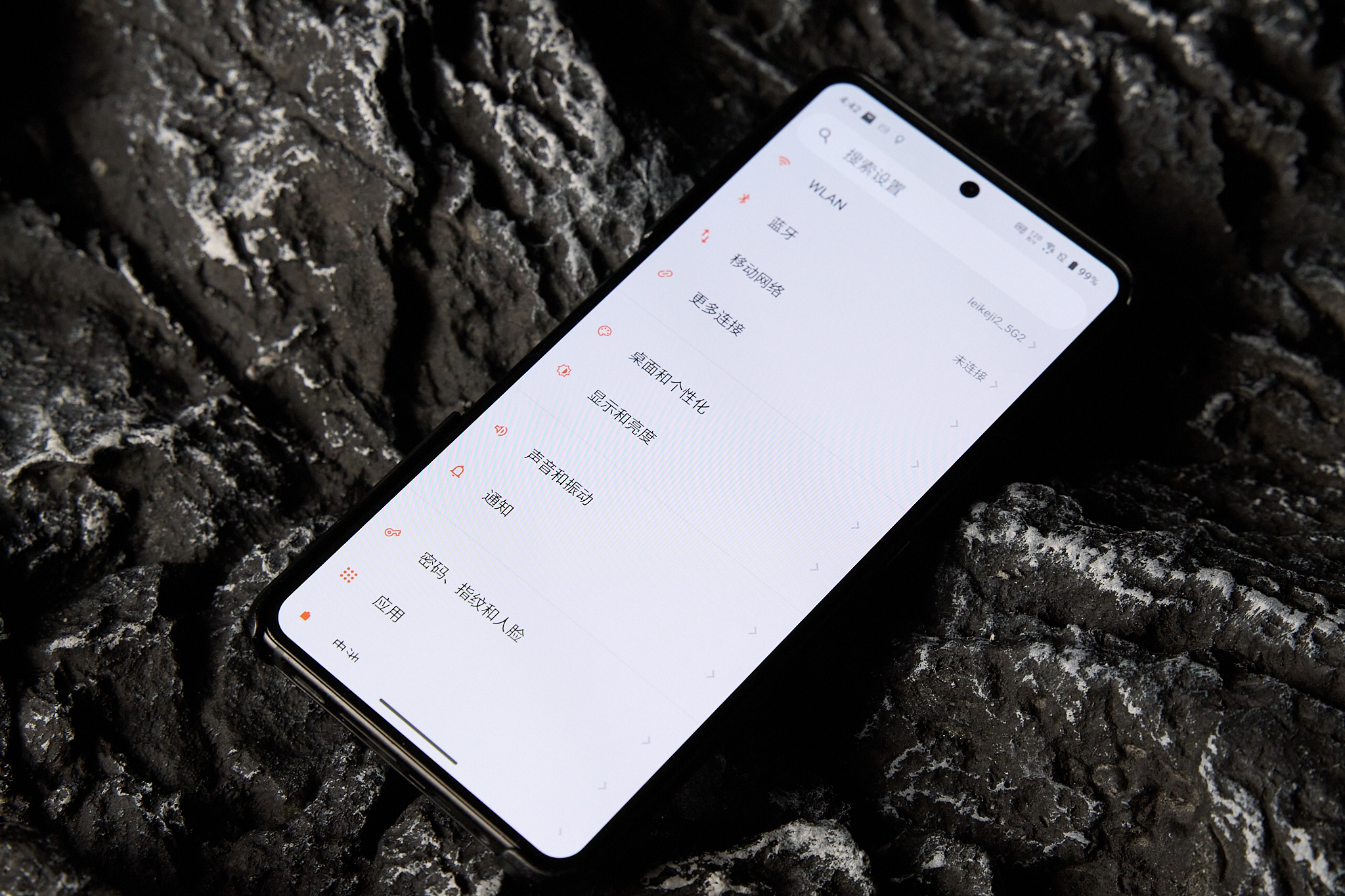 ROG 8 Pro图赏:化身西装暴徒,质感再度提升