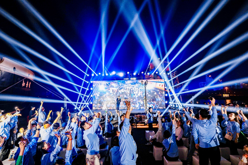 “混”出强大,东风风神新能源跃迁迈向新征程