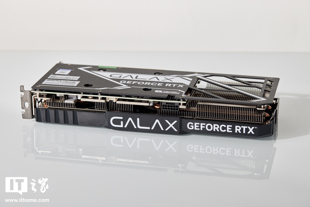 【IT之家评测室】影驰 GeForce RTX 4070 SUPER 大将显卡评测:明明是接替者,却想越级打野