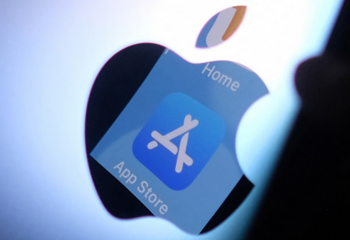 如何解决iOS 15系统升级后无法访问App Store的问题？