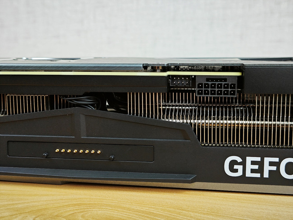 2K 144hz游戏的高帧利器，七彩虹iGame RTX 4070 Ti火神评测