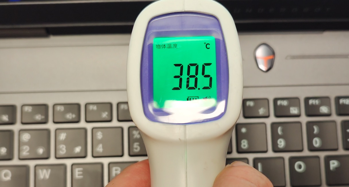 雷神猎刃 16 电竞本体验:越级散热技术加持,超高性价比