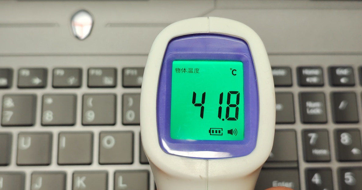 雷神猎刃 16 电竞本体验:越级散热技术加持,超高性价比