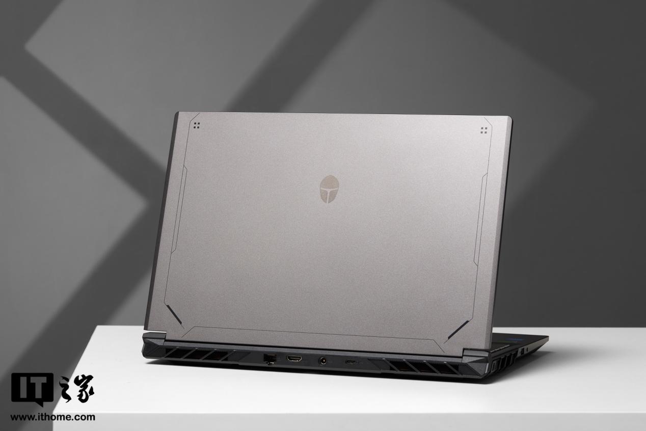 雷神猎刃 15 游戏本评测：高性价比的 2024 卷王级产品