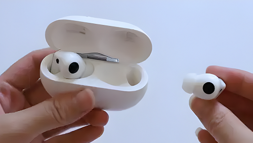 freebudspro2的无线充电方法是什么？