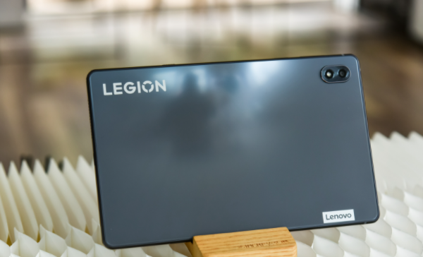 联想拯救者y700一代和二代区别