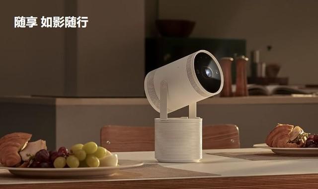春日有约,三八悦己:三星 Lifestyle 艺术系列电视带来浪漫陪伴