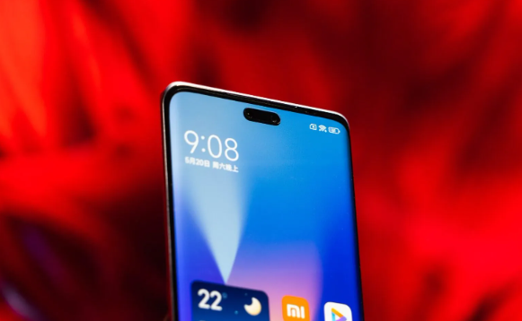 小米Civi 4 Pro手机发布，中国和印度市场独占，国际粉丝感到遗憾