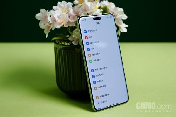 最低仅需 1699 元 这四款新机值得一看 中端旗舰全都有