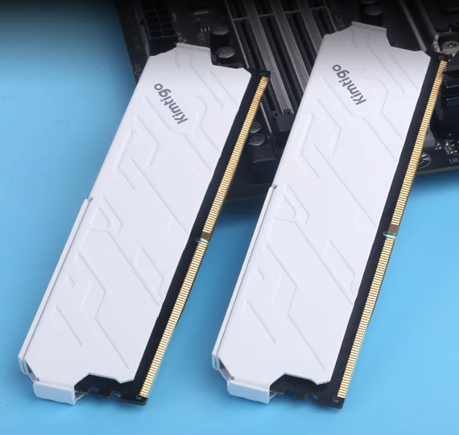 金泰克速虎白月光内存上市:最高 DDR5 6400,首发价 349~699 元