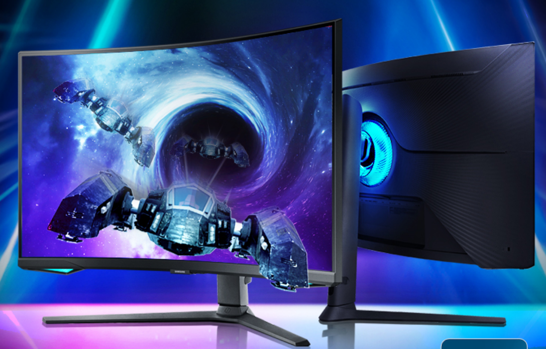 4K 165Hz + 1196 分区：三星 32 吋 Mini LED 曲面显示器 3461 元 3 期免息