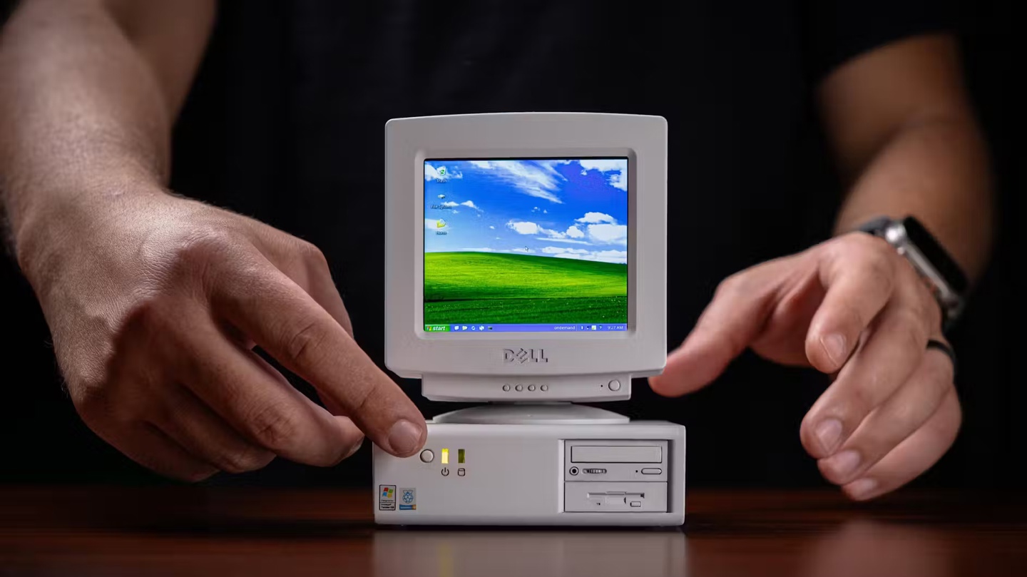 网友用树莓派打造复古迷你戴尔电脑,重现 Windows XP 经典界面