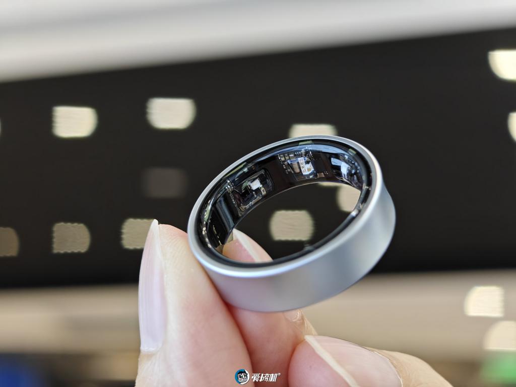 Wow Awesome!三星 Galaxy Ring 体验:2999 元的真 · 智能戒指