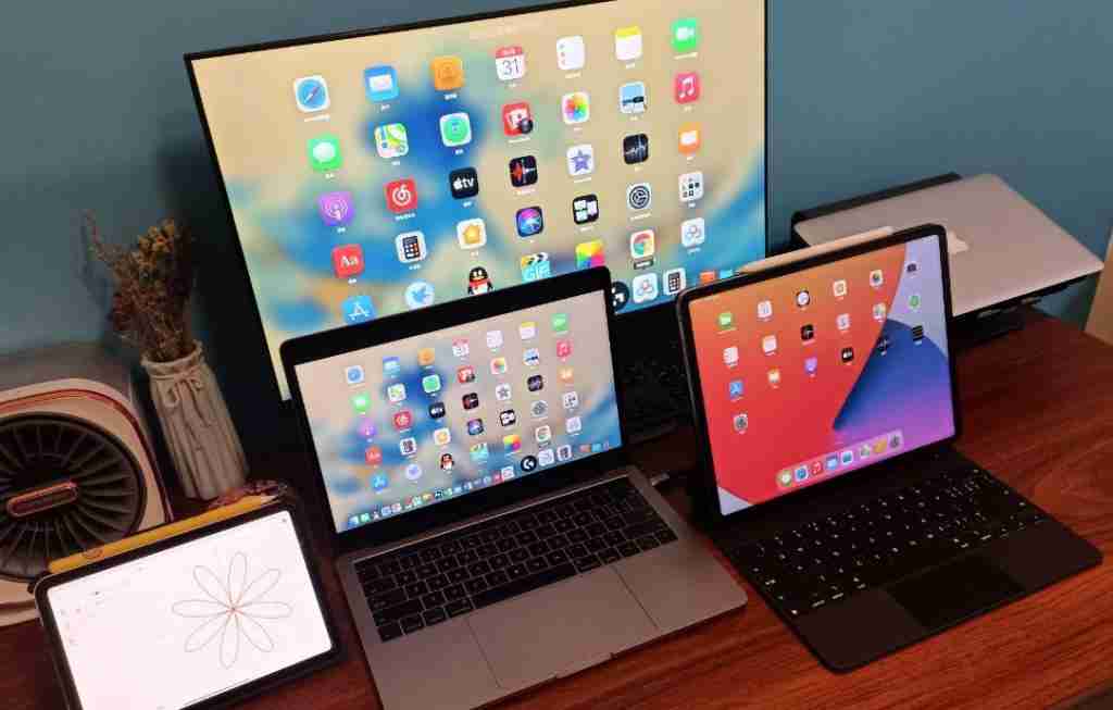 苹果计划发布 iPad 和 MacBook 二合一可折叠设备
