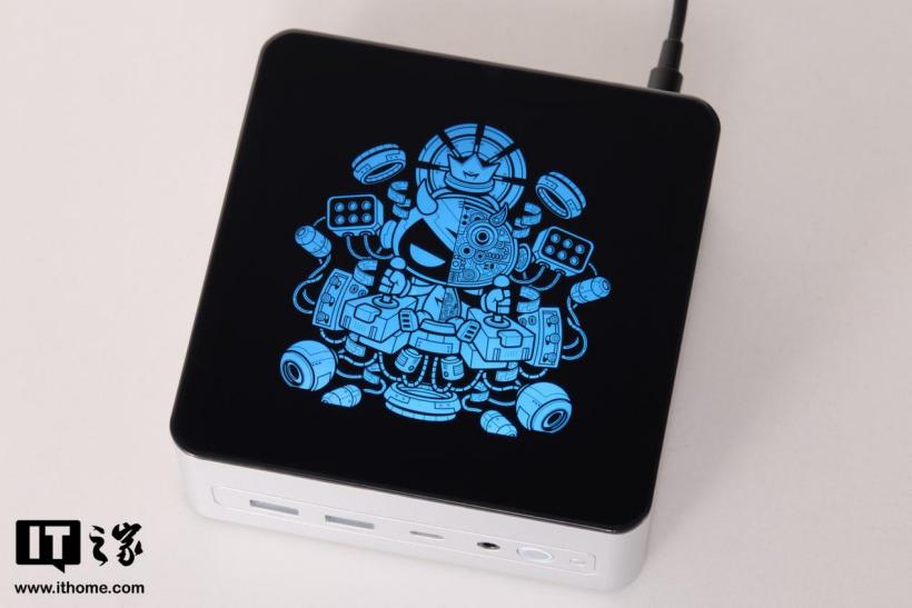 小巧机身双网口,机械师 Mini GTX 迷你主机图赏