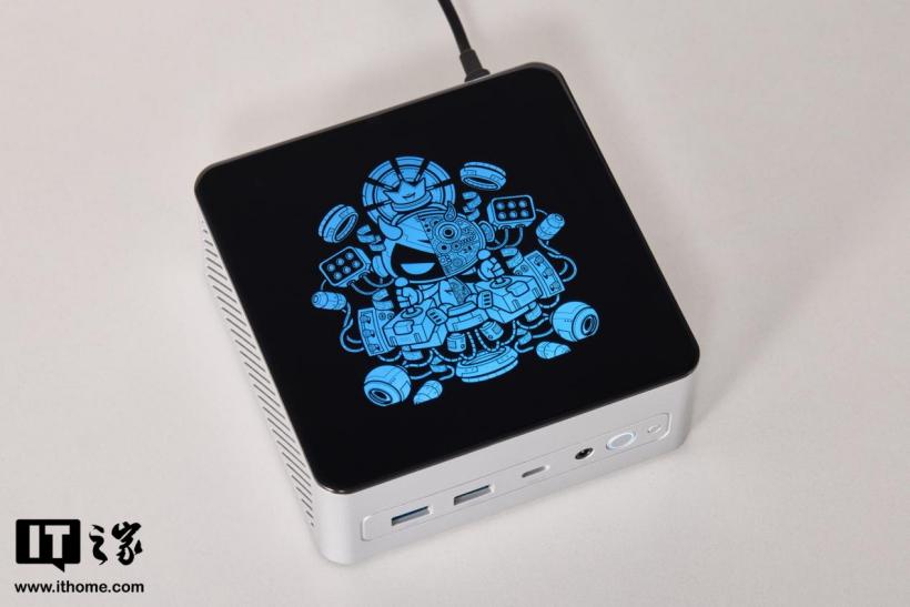 小巧机身双网口,机械师 Mini GTX 迷你主机图赏
