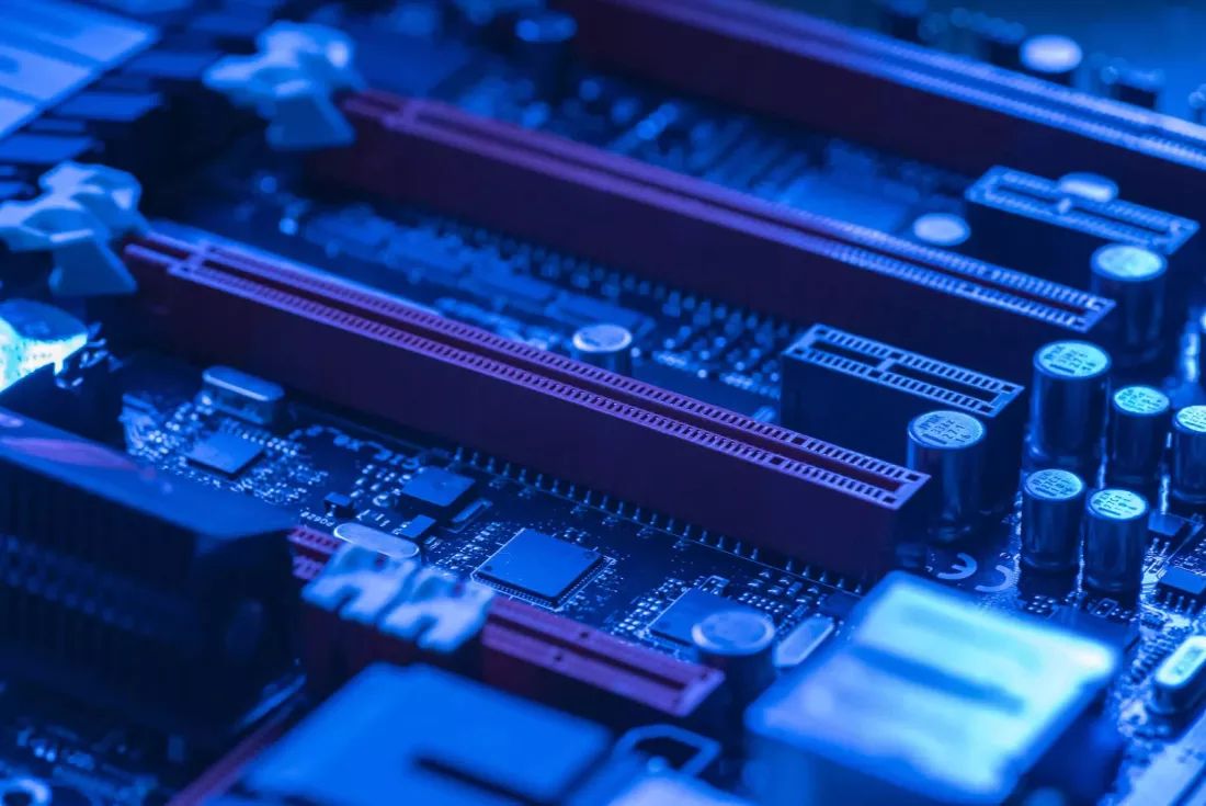 延迟 1 年，PCIe 6.0/7.0 规范部署遇阻碍