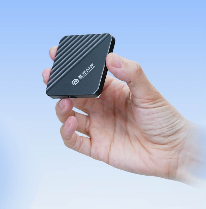 紫光闪存 UNIS PN C2 紫翼系列磁吸式移动固态硬盘发布，最高 2TB