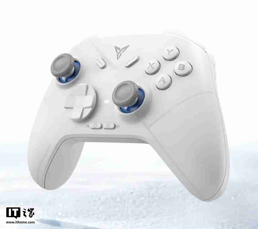 飞智冰原狼 3 游戏手柄开售:自研杠杆摇杆、无线 1KHz,195 元