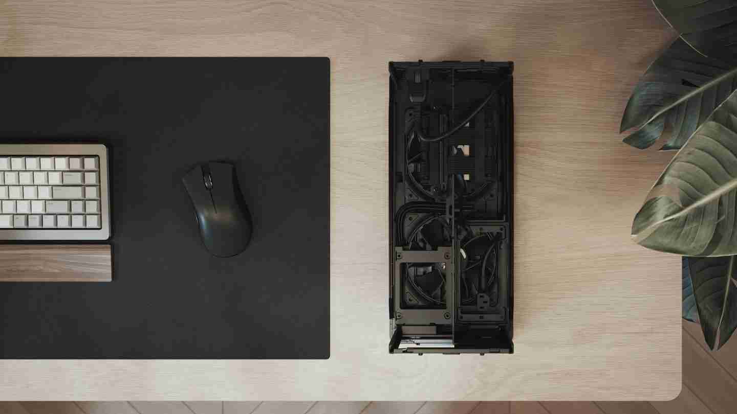 分形工艺 Era 2 ITX 机箱国行开售：阳极氧化铝外壳 + 实心胡桃木顶板，1549 元