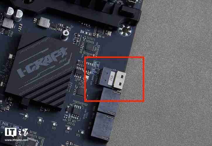 铭瑄 iCraft Z890 Pacific 主板评测:用料扎实,拓展性强