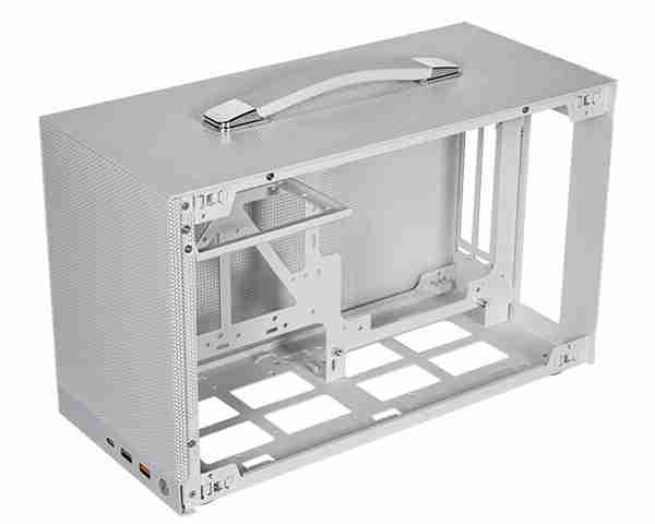 超频三推出蜂鸟 3 机箱:12L 带提手 A4 ITX,349 元