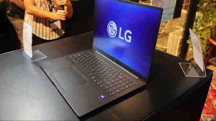 首搭英特尔酷睿 Ultra 200V 系列处理器,华硕、LG、戴尔和微星等笔记本亮相