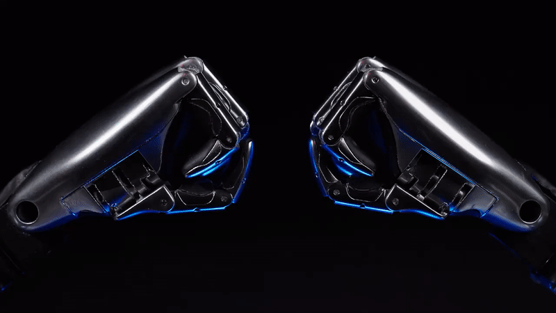 Tesla Bot 亮相