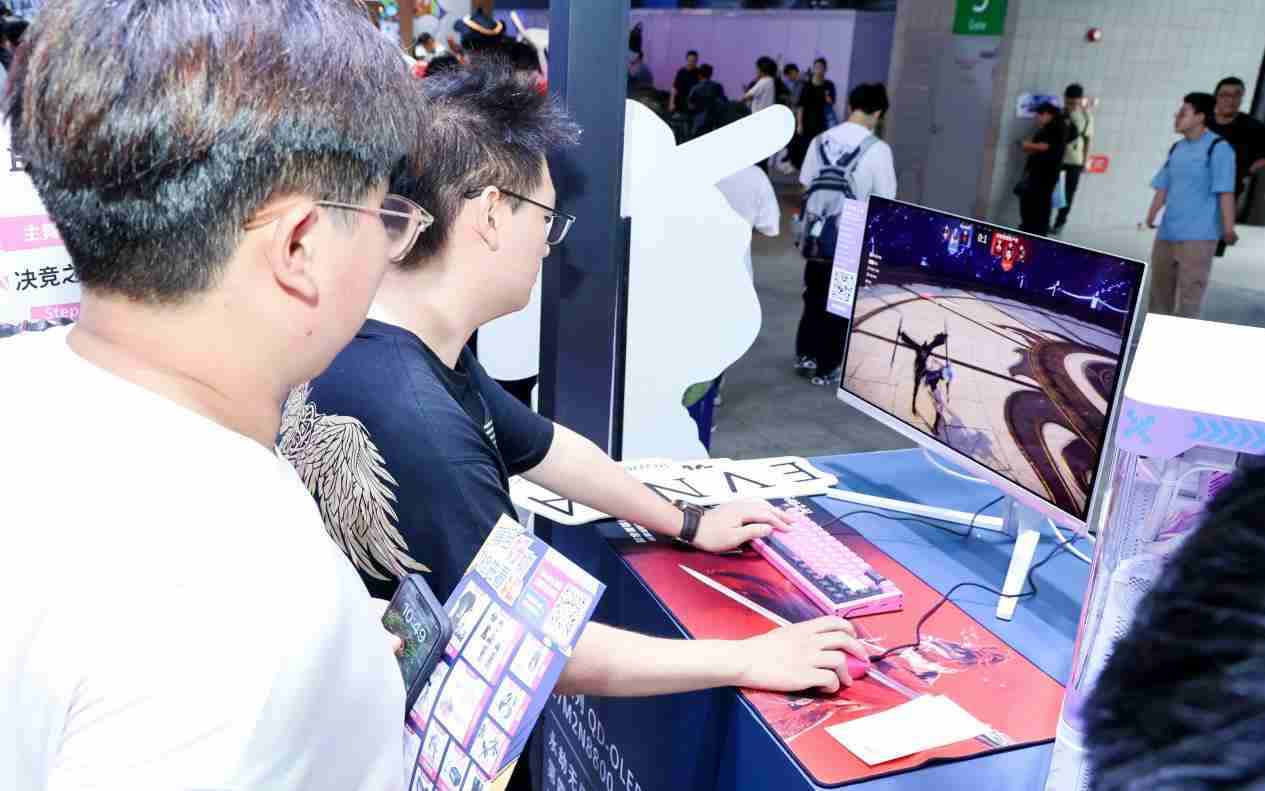 释放天性,纵横无拘!飞利浦EVNIA燃爆ChinaJoy2025!