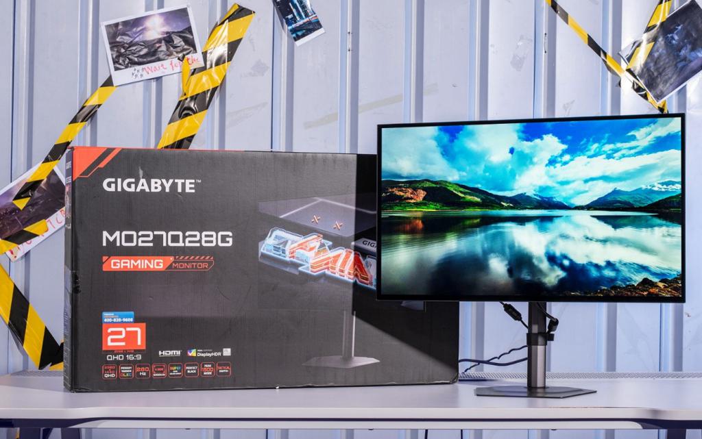 技嘉 MO27Q28G 显示器评测：OLED电竞旗舰高刷体验