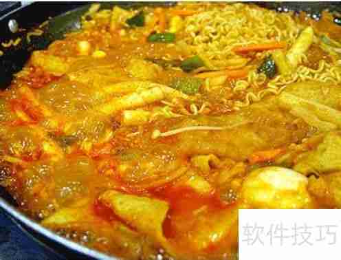 泡面的百变吃法:简单食材也能做出丰富美味
